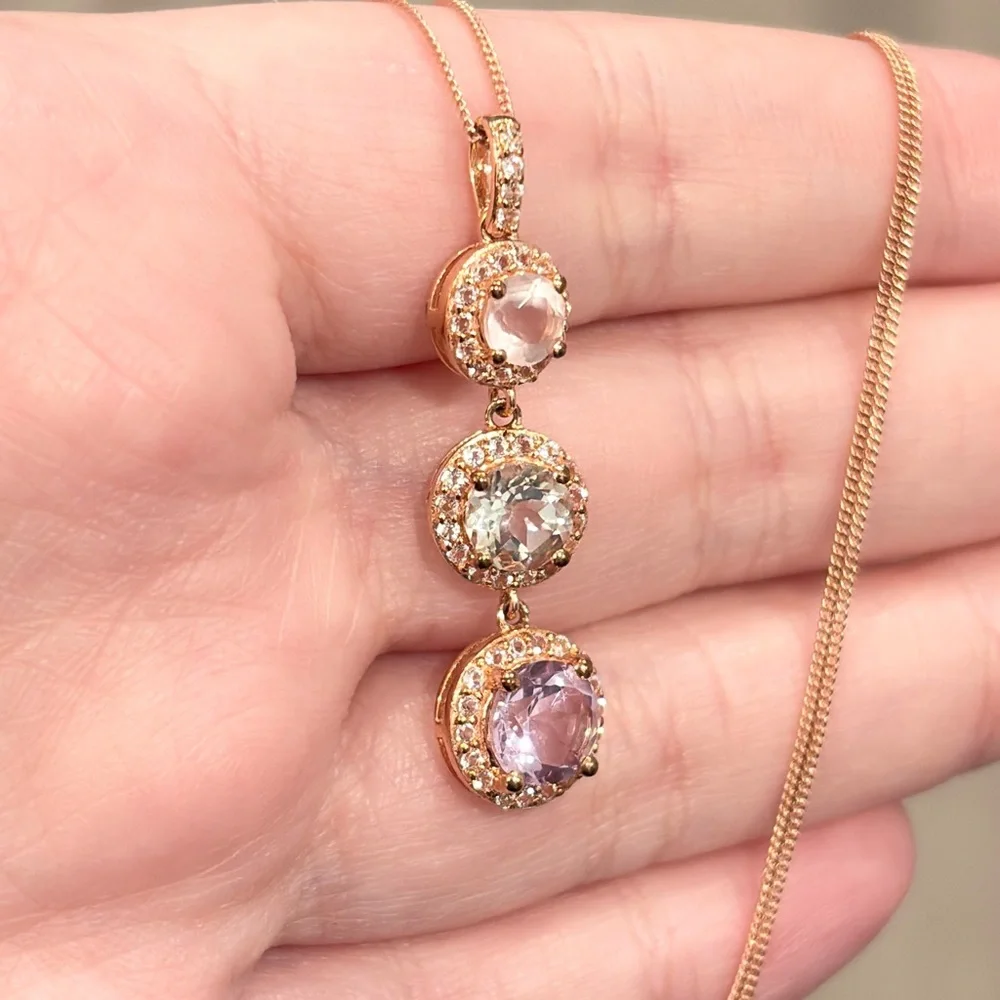 Elegant Gold and Pink Pendant Necklace - Picture 7 of 12